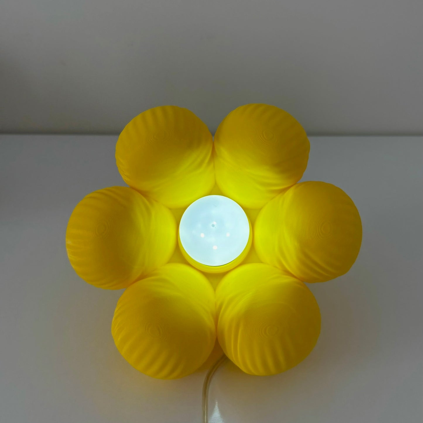 Floow Çiçek Tasarımlı LED Gece Lambası - Sarı